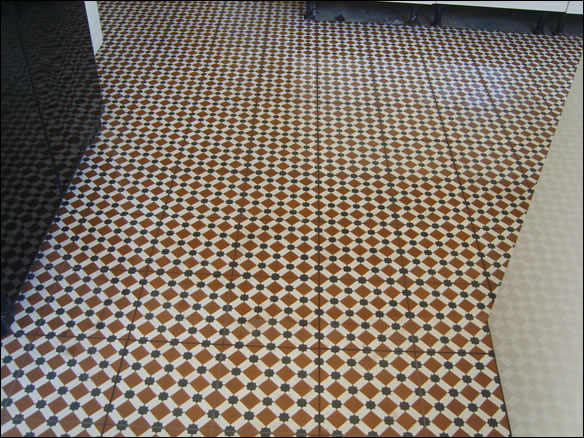 tiling services bedfordshire hetfordshire cambridgeshire
